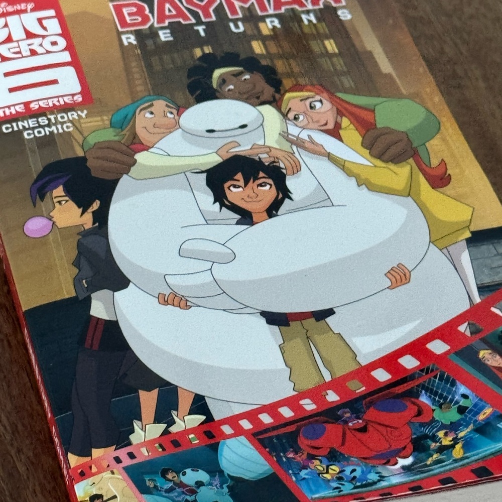 Disney Big Hero 6 Red and Blue Comic